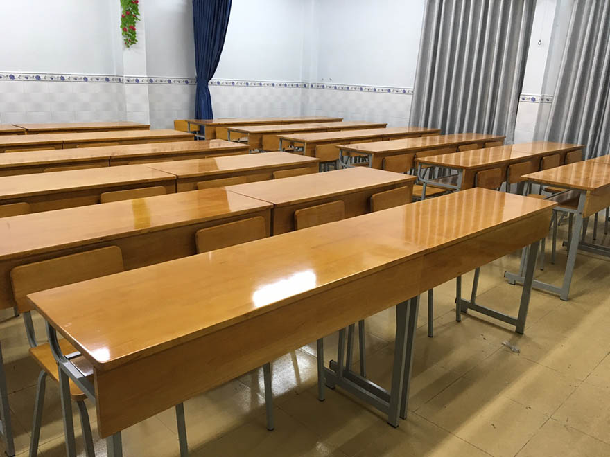 bàn ghế học sinh